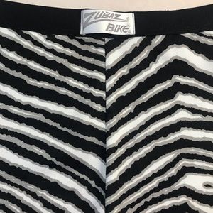 Vintage Women’s Zubaz Bike Shorts Size Small